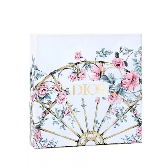 Dior - Picture 2 of 9